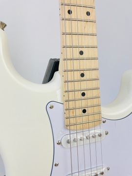 Aria STG-003 WH Gitara elektryczna Stratocaster Biała