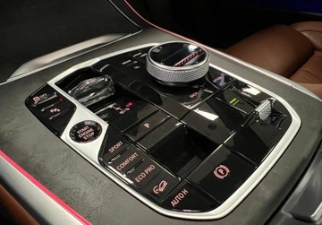 BMW X7 SUV 3.0 40d 340KM 2022 BMW X7 Pelna oferta na R-CARS.pl 3.0 Diesel 340KM, zdjęcie 22