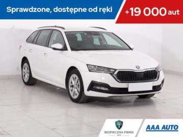 Skoda Octavia IV Kombi 2.0 TDI 115KM 2022 Skoda Octavia 2.0 TDI, Salon Polska