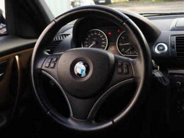 BMW Seria 1 E81/E87 2010 BMW 1 116i, Klima, Klimatronic, Tempomat, zdjęcie 15
