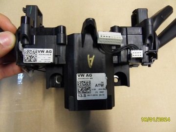 ПЕРЕКЛЮЧАТЕЛЬ В СБОРЕ VW PASSAT B7 3C9953502B 3C9953501BN