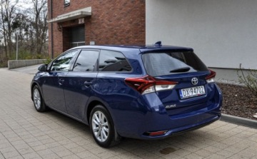 Toyota Auris II Touring Sports Facelifting 1.6 Valvematic 132KM 2017 Toyota Auris 1,6 LPG 2017 r. Lift Salon PL 1.6 BenzynaLPG 132KM, zdjęcie 2