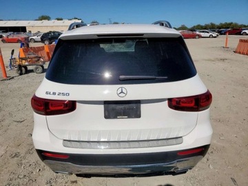Mercedes GLB 2020 Mercedes-Benz GLB 250 2020 2.0 Benzyna 221KM, zdjęcie 2