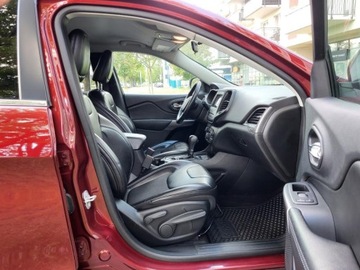 Jeep Cherokee V 2018 Jeep CHEROKEE LATITUDE PLUS * 2,4l benzyna 184KM * Przebieg:94, 709km, zdjęcie 32