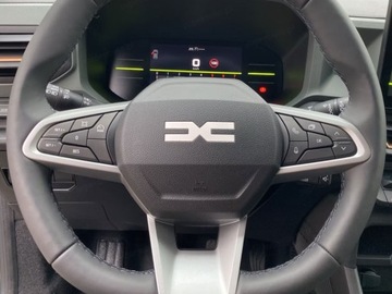 Dacia Duster III 2025 Od ręki - Extreme 1.2 TCe mHEV 140KM / Pakiet Parking, Zimowy Plus, zdjęcie 5