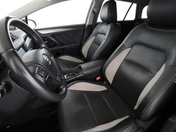 Toyota Avensis III Wagon Facelifting 2015 1.8 Valvematic 147KM 2016 Toyota Avensis niski przebieg skóra navi grzane, zdjęcie 12