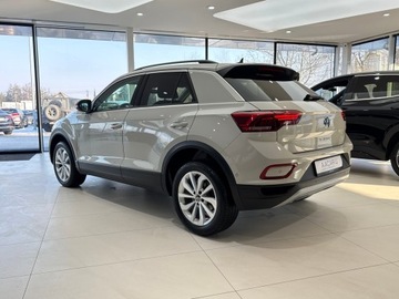 Volkswagen T-Roc I SUV Facelifting 1.5 TSI ACT 150KM 2023 Volkswagen T-Roc Life / Podgrzewane fotele / Kamer, zdjęcie 1