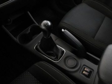 Mitsubishi Outlander III SUV Facelifting 2015 2.0 MIVEC 150KM 2016 Mitsubishi Outlander klima auto kamera kamera, zdjęcie 26