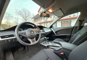 BMW Seria 5 E60 Sedan 2.5 525Xi 218KM 2005 BMW Seria 5 BMW Seria 5 525i 2.5 Benzyna 218KM, zdjęcie 16