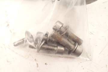 Triumph Legend 900 TT Задняя стойка, багажник, спинка пассажира