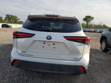 Toyota Highlander III 2021 Toyota Highlander 2021 TOYOTA HIGHLANDER HYBRID XLE 2.5 Hybryda 243KM, zdjęcie 6