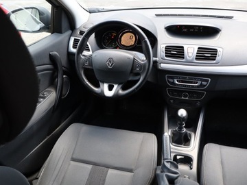 Renault Megane III Hatchback 1.5 dCi 105KM 2009 Renault Megane 1.5 dCi, Salon Polska, Serwis ASO, zdjęcie 6