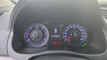 Hyundai i40 Kombi 1.7 CRDi HIGH 136KM 2013 Hyundai i40 ledy xsenon duza navi mały przebieg, zdjęcie 8