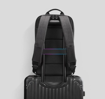 WROCŁAW Plecak Kingsons KS33215W na laptopa 15,6 płaski z USB