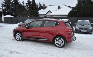 Renault Clio IV Hatchback 5d ENERGY TCe 99g 90KM 2016 Renault Clio LIFT Benzyna Klimatyzacja Cz.parkowania Tempomat Benzyna 90KM, zdjęcie 9