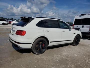 Bentley Bentayga 2019 Bentley Bentayga 2019r., 4x4, 4.0L, zdjęcie 2