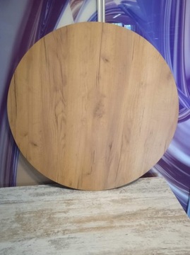 КРУГЛЫЙ СТОЛ, диаметр 70 см, крафтовый дуб золотистый.