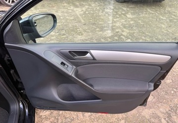 Volkswagen Golf VI Hatchback 5d 1.4 80KM 2009 Volkswagen Golf WV Golf 6gen 1.4 Benzyna 80KM, zdjęcie 17