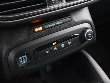 Ford Focus IV Hatchback Facelifting 1.0 EcoBoost MHEV 155KM 2023 Ford Focus 1.0 MHEV, Salon Polska, 1. Właściciel, zdjęcie 16