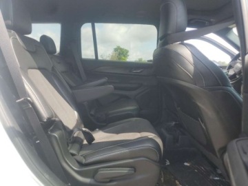 Jeep Grand Cherokee V 2024 Jeep Grand Cherokee 2024 JEEP GRAND CHEROKEE L LAREDO 3.6 Benzyna 295KM, zdjęcie 7