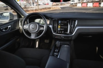 Volvo V60 II  2021 Volvo V60 B4, Salon Polska, 1. Właściciel, zdjęcie 2