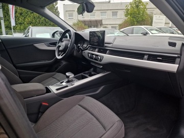 Audi A4 B9 Limousine Facelifting 2.0 30 TDI 136KM 2022 Audi A4 Limousine 30 TDI mHEV NAJEM 2 LATA- 2 676, zdjęcie 14