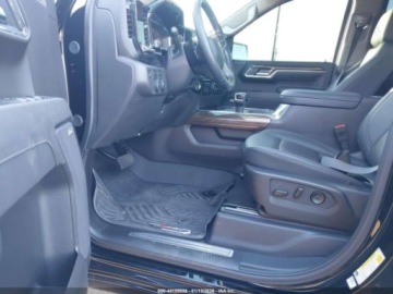 Chevrolet Silverado II 2025 Chevrolet Silverado 1500 Short Bed Lt Trail Boss 2025 5.3 Benzyna 355KM, zdjęcie 9