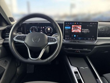 Volkswagen Passat B8 Variant Facelifting 2.0 TDI SCR 150KM 2024 Volkswagen Passat Elegance Matrix Panorama Harman ACC FV23 Serwis ASO, zdjęcie 12