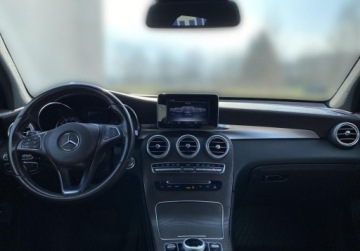 Mercedes GLC C253 SUV 2.1 220 d 170KM 2017 Mercedes-Benz GLC 220 d 4-Matic Salon PL Toyota Mikolajczak Leszno 2.1, zdjęcie 3