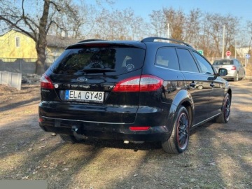 Ford Mondeo IV Kombi 2.3 Duratec 161KM 2010 Ford Mondeo SW 2.3 Silver X 161KM 2010r, zdjęcie 10