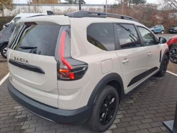 Dacia Jogger 2025 Od ręki - Extreme 5-miejsc 1.8 Full Hybrid 155KM / Pakiet Zimowy, Drive, zdjęcie 4