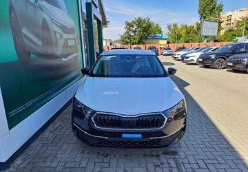 Skoda Octavia IV Liftback 1.5 TSI e-Tec Mild Hybrid 150KM 2025 Skoda Octavia 1.5 TSI 150KM DSG EDITION 130 SELECTION, fabryczny hak 1.5, zdjęcie 2