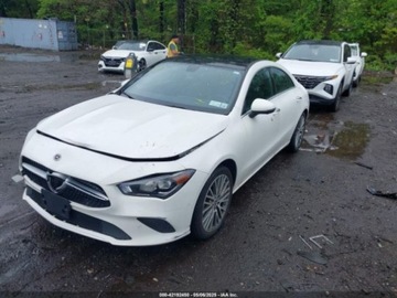 Mercedes CLA C118/X118 2023 Mercedes-Benz CLA 250 Coupe 4Matic 2023 2.0l 2.0 Benzyna 221KM, zdjęcie 1