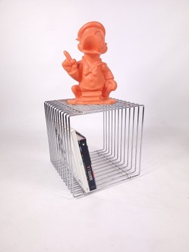 Модульная полка Panton Wire, разработанная Вернером Пантоном для Фрица Хансена, 1970-е годы.