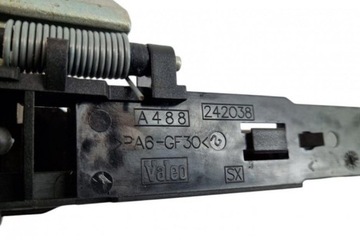 KLIKA PRAVÝCH PŘEDNÍCH DVEŘE FORD KA 242038 1.2L GASOLINE 51KW 2013