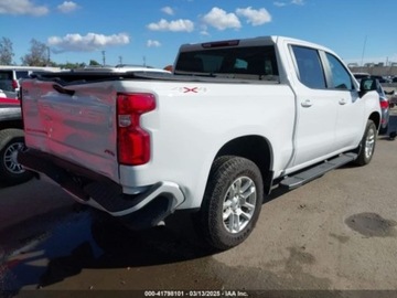 Chevrolet Silverado II 2024 Chevrolet Silverado 2024r., 1500 RST, od ubezpieczalni 2.7 Benzyna 310KM, zdjęcie 6