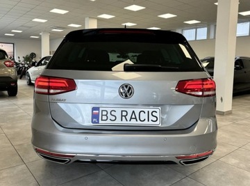Volkswagen Passat B8 Variant 2.0 TDI BlueMotion SCR 150KM 2018 Volkswagen Passat R Line B8 grzane fotele i kierownica kamera hak, zdjęcie 17