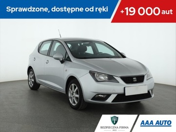 Seat Ibiza IV Hatchback 5d Facelifting 1.2 TSI 105KM 2015 Seat Ibiza 1.2 TSI, Salon Polska, Serwis ASO