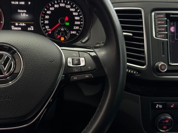 Volkswagen Sharan II Van Facelifting 1.4 TSI 150KM 2020 Volkswagen Sharan Highline / 7 osobowy / Elektrycz, zdjęcie 25