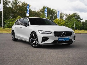 Volvo V60 II  Kombi 2.0 T4 190KM 2020 Volvo V60 T4 2.0, Salon Polska, Serwis ASO