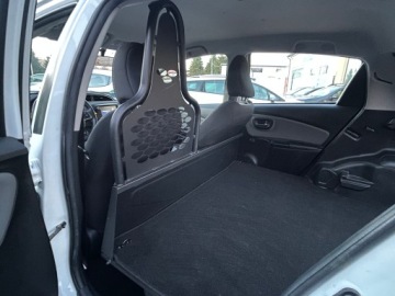 Toyota Yaris III Hatchback 5d Facelifting Hybrid 100KM 2016 Toyota Yaris hybrid-2-osobowy-Homol. ciężarowy-Automatic, zdjęcie 16