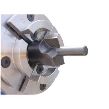 Приводная точка для крепления в токарных кулачках со съемным штифтом