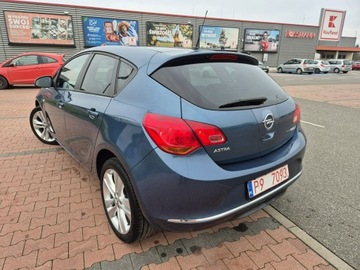 Opel Astra J Hatchback 5d 1.4 Twinport ECOTEC 100KM 2012 Opel Astra Oryginał Bezwypadkowy I Właścicie, zdjęcie 5