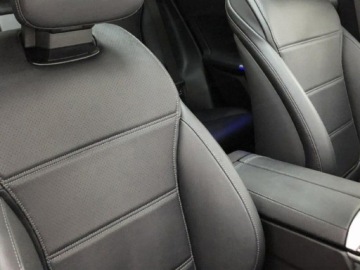 Mercedes GLC C254/X254 Coupe 2.0 220d 197KM 2026 GLC Coupe 220 d 4-Matic AMG Line 2.0 (197KM) 2026, zdjęcie 8