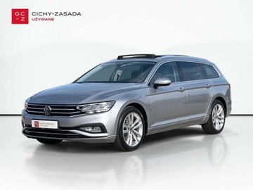 Volkswagen Passat B8 Variant Facelifting 2.0 TDI SCR 200KM 2022 Volkswagen Passat 2.0TDI 200KM 4x4 Business DSG SerwisASO Panorama Acc Led