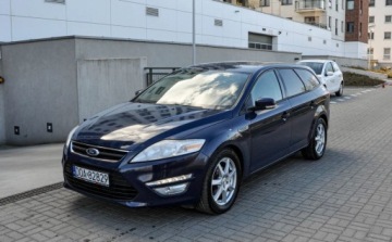 Ford Mondeo IV Kombi 2.0 Duratorq TDCi DPF 140KM 2014 Ford Mondeo SW 2,0TDCI Lift Salon PL 2014 r. 2.0 Diesel 140KM