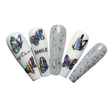 Самоклеящиеся наклейки для украшения ногтей.