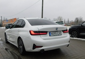 BMW Seria 3 G20-G21 2021 BMW Seria 3 2.0D z Gwarancja Line Shadow Model 2022r 2.0 Diesel 150KM, zdjęcie 3