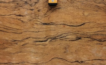 Schody stopnie parapety blaty granitowe Prada Gold