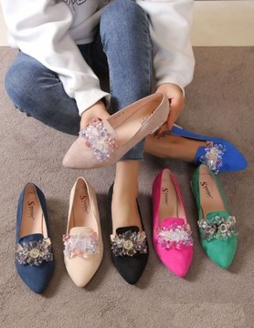 CZÓŁENKA DAMSKIE PÓŁBUTY JASNOBEŻOWE Z KRYSZTAŁKAMI